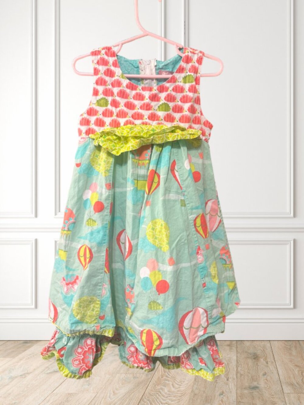 Jelly the Pug Hot Air Balloon & Hedgehog Dress – Girls Size 5